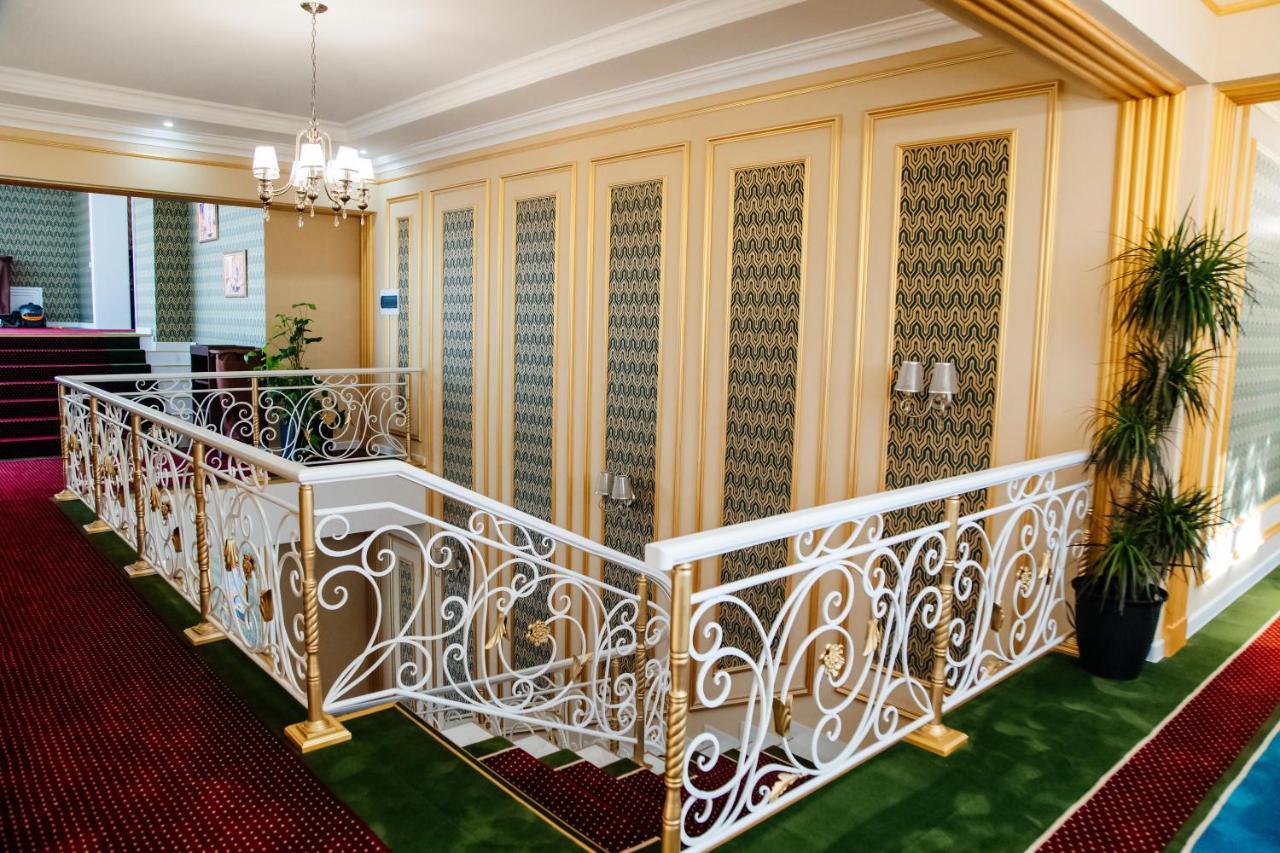 Boutique Hotel Silk Way Turkistan Exteriör bild