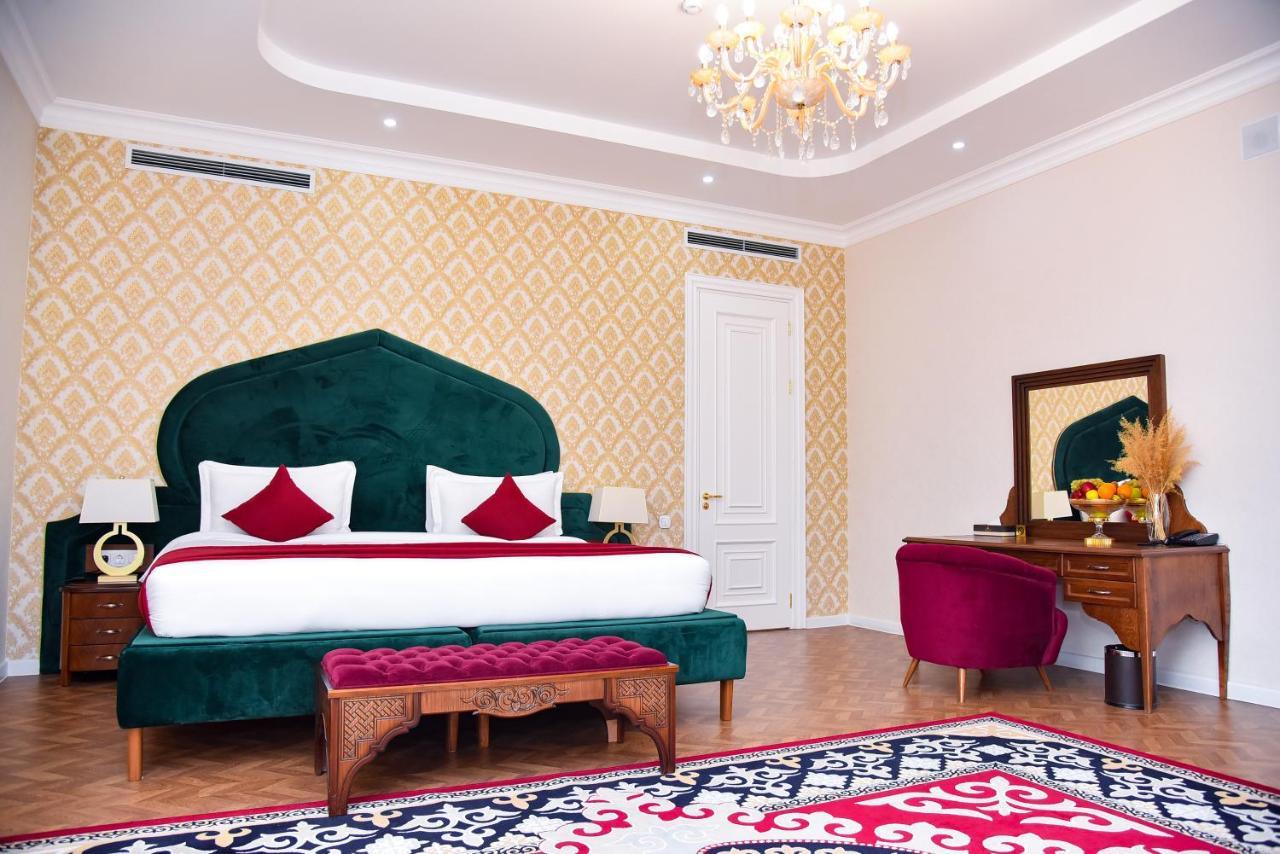 Boutique Hotel Silk Way Turkistan Exteriör bild