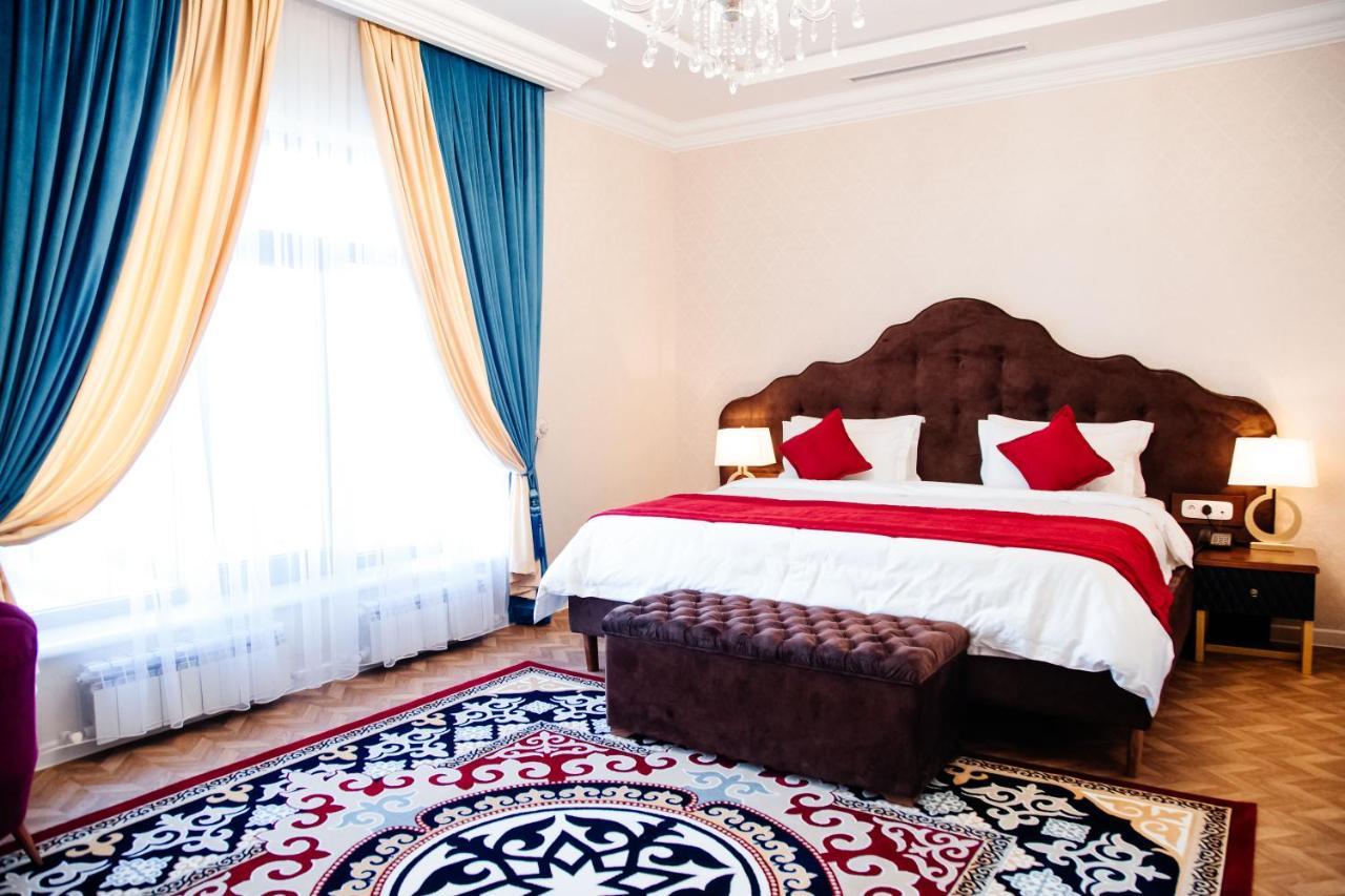 Boutique Hotel Silk Way Turkistan Exteriör bild